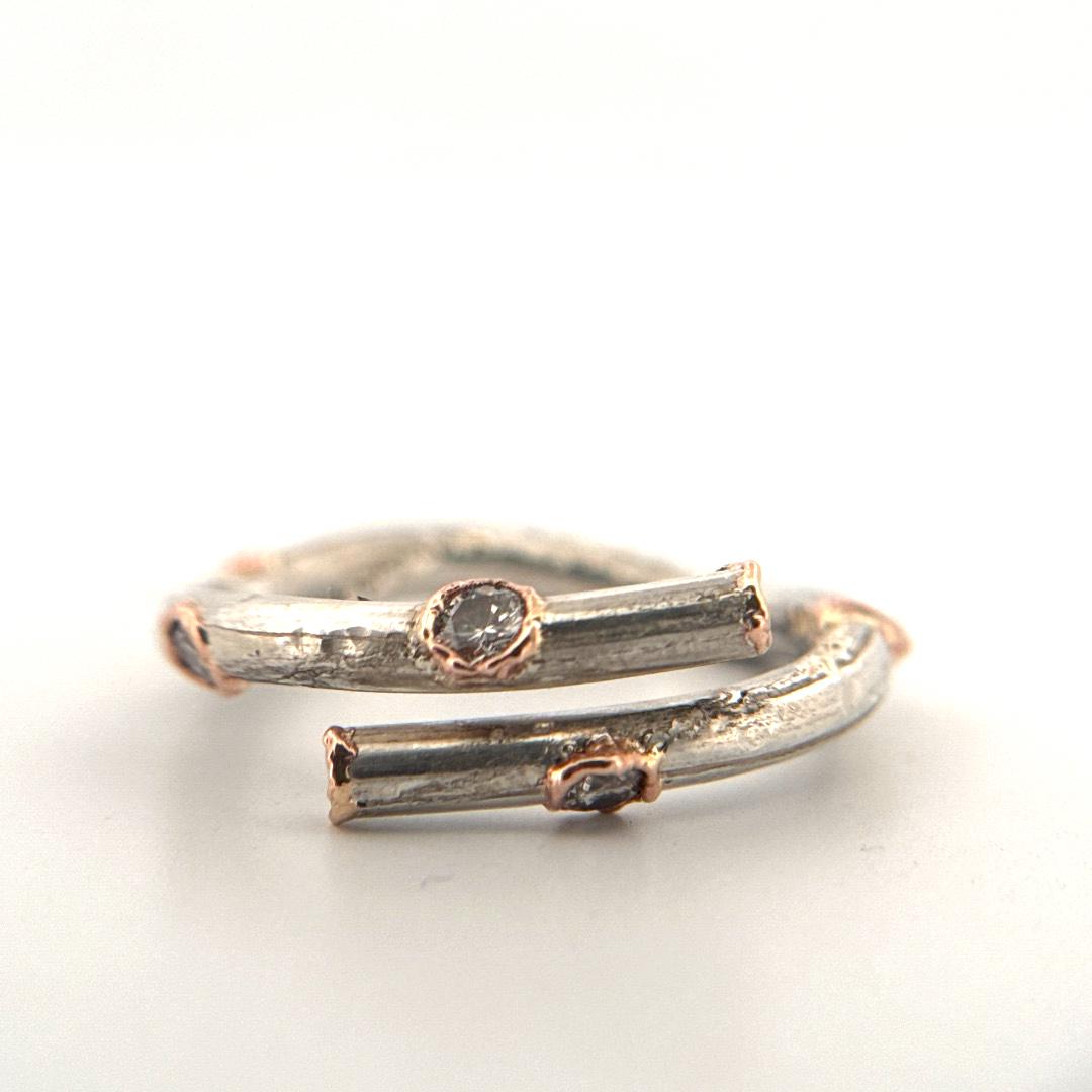 Viking Ring - Handcrafted Norse Gold Ring with Ornament, Ancient Norse Jewelry Reconstruction