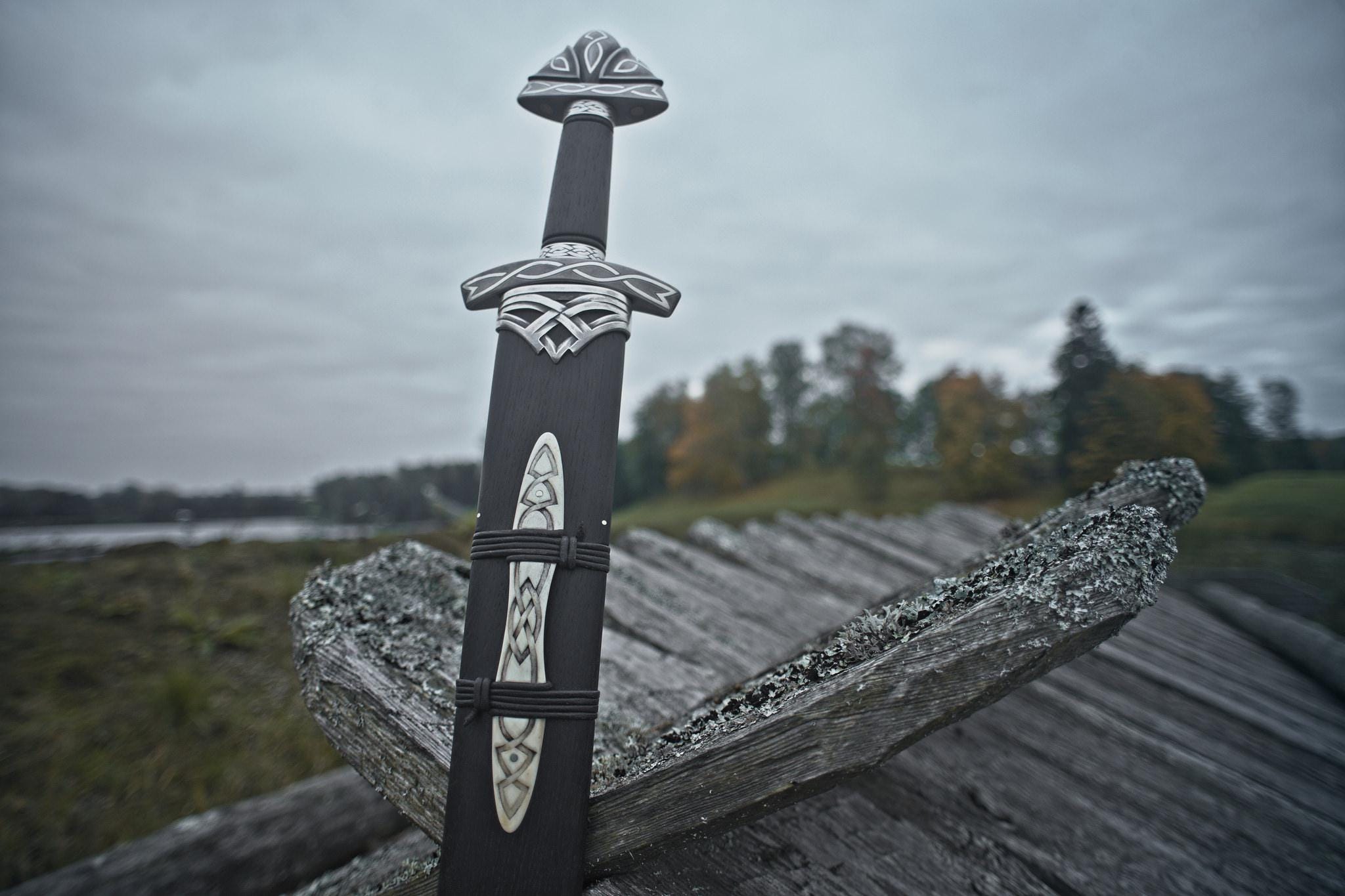 Viking Weapon Replica - Northmen Sword Hand Forged Damascus Steel, Medieval Viking Long Sword, Wall
