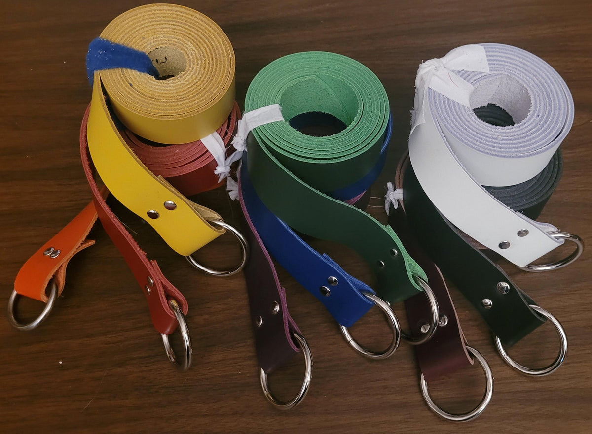 Viking Ring - Medieval Leather Belt Key Holder, Renaissance Keychain Belt Loop, Viking Cosplay