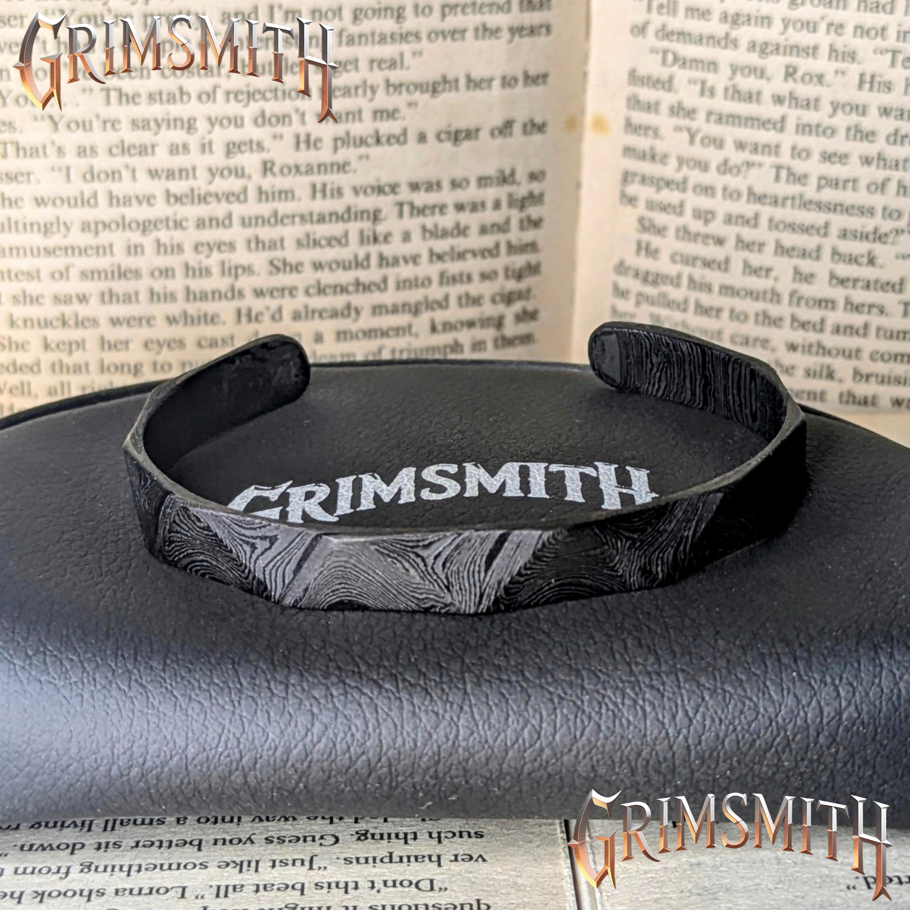 Viking Raven Bracelet - The Black Raven – Viking Damascus Steel Cuff Bracelet, 6mm Hammered
