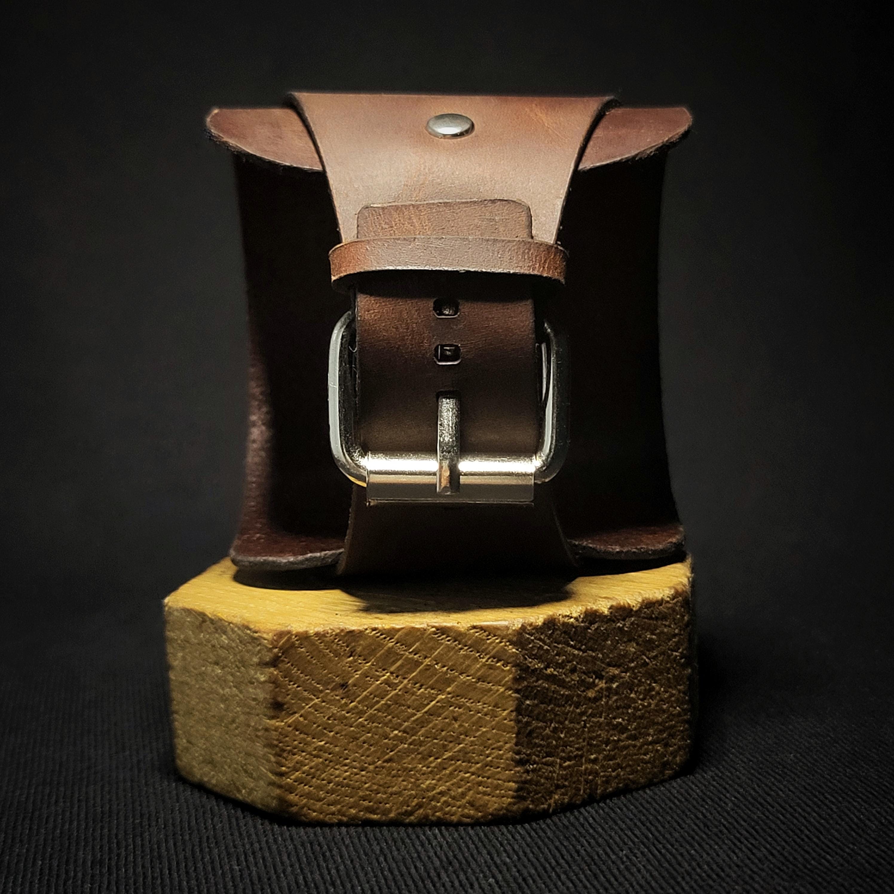 Viking Rune Bracelet - Custom Engraved Rune Leather Cuff – Viking Pagan Bracelet