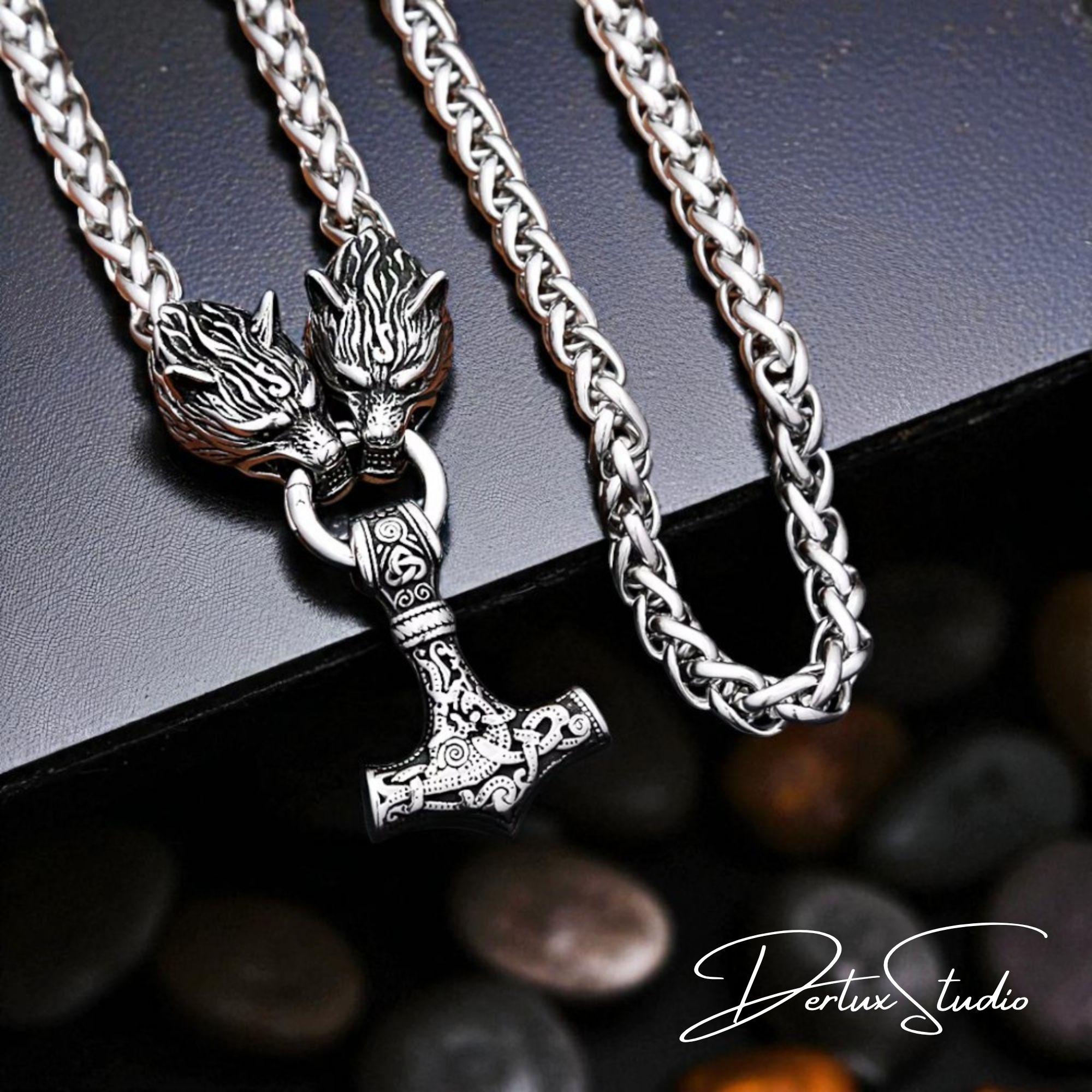 Viking Thor's Hammer Necklace - Wolf Head Thor's Hammer Necklace: Stainless Steel Viking Mjolnir