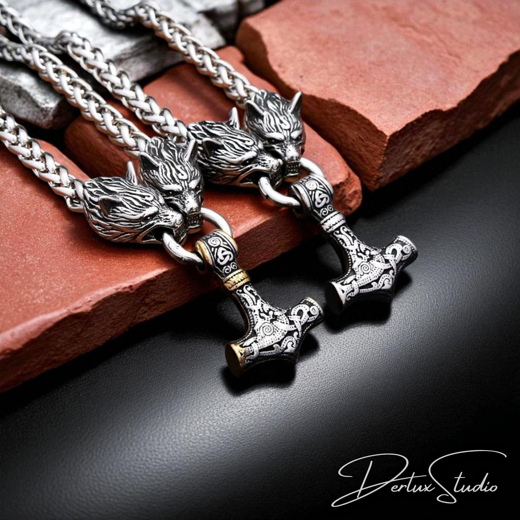 Viking Thor's Hammer Necklace - Wolf Head Thor's Hammer Necklace: Stainless Steel Viking Mjolnir