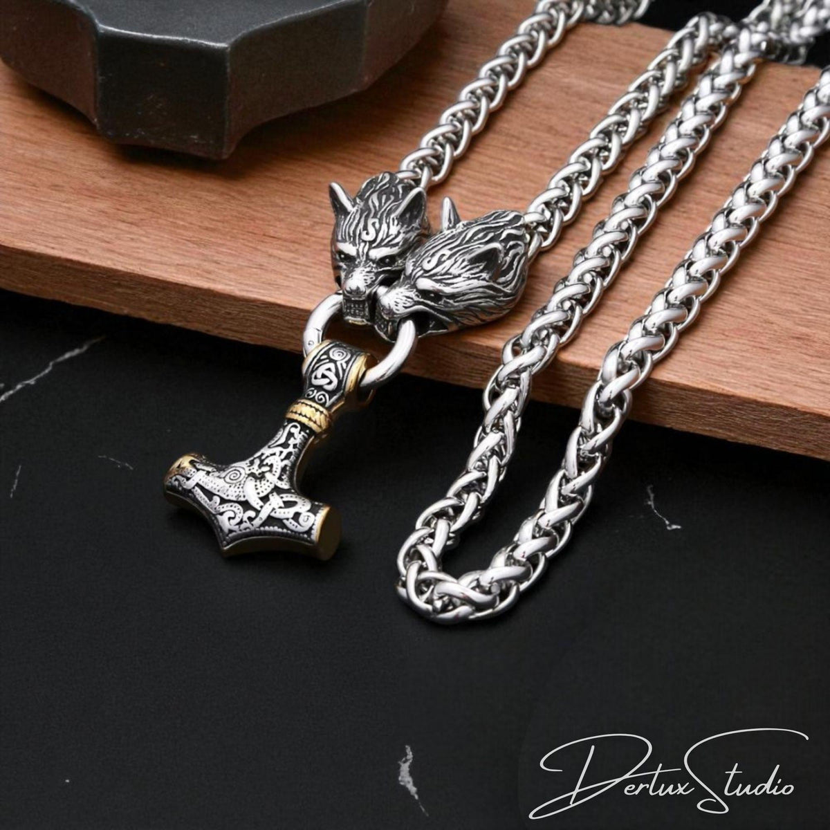 Viking Thor's Hammer Necklace - Wolf Head Thor's Hammer Necklace: Stainless Steel Viking Mjolnir