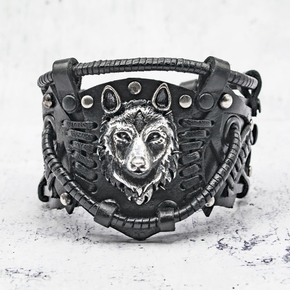 Viking Wolf Bracelet - Steampunk Black Leather Wolf Bracelet: Handmade Fenrir Accessory. Viking