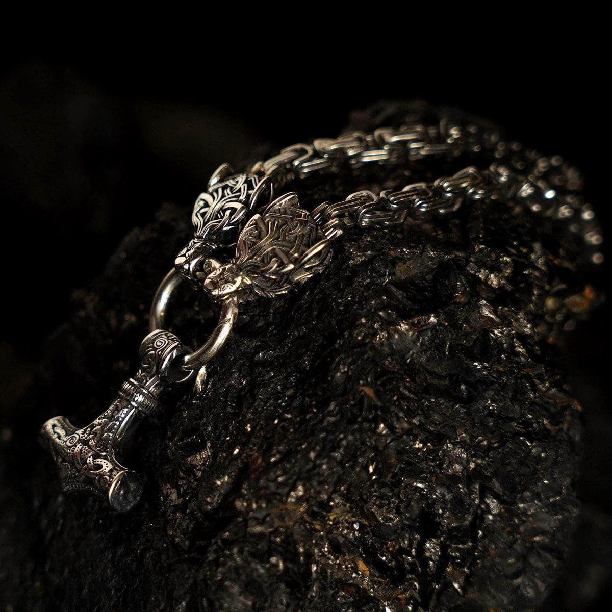 Viking Raven Necklace - Raven Head Viking Chain: Bronze Norse Necklace Replica