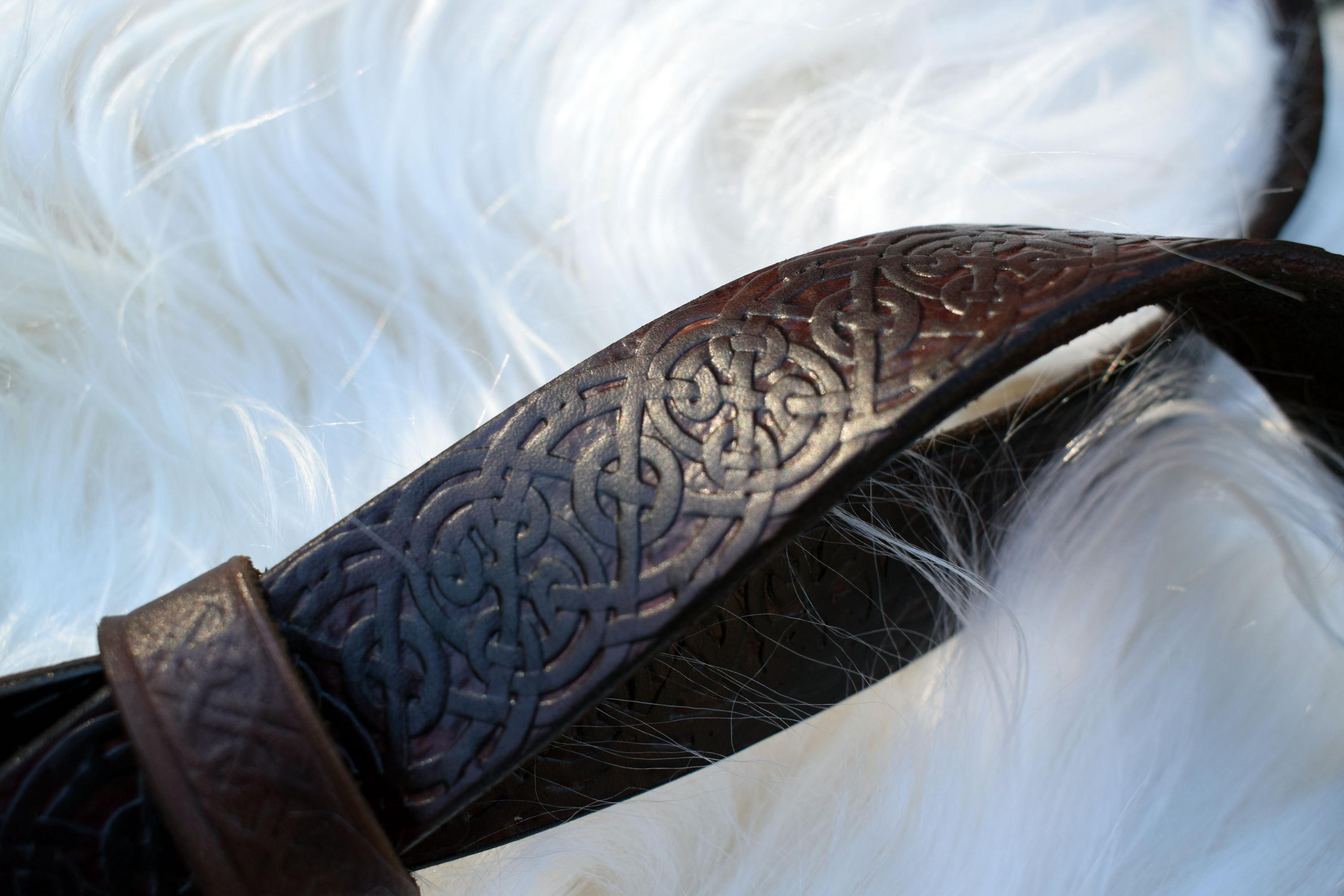 Viking Leather Accessory - Embossed Viking belt from brown or black 3, 2mm leather, with bronze