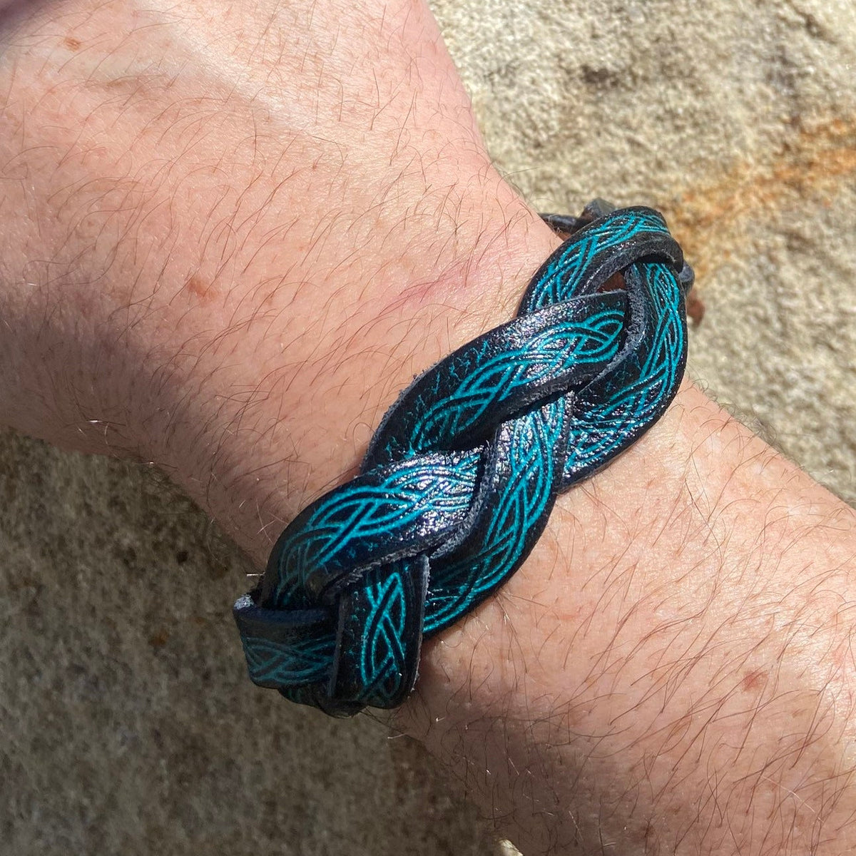 Viking Bracelet - Handcrafted Damascus Steel Square Cube Beaded Bracelet – Nordic Viking Geometric
