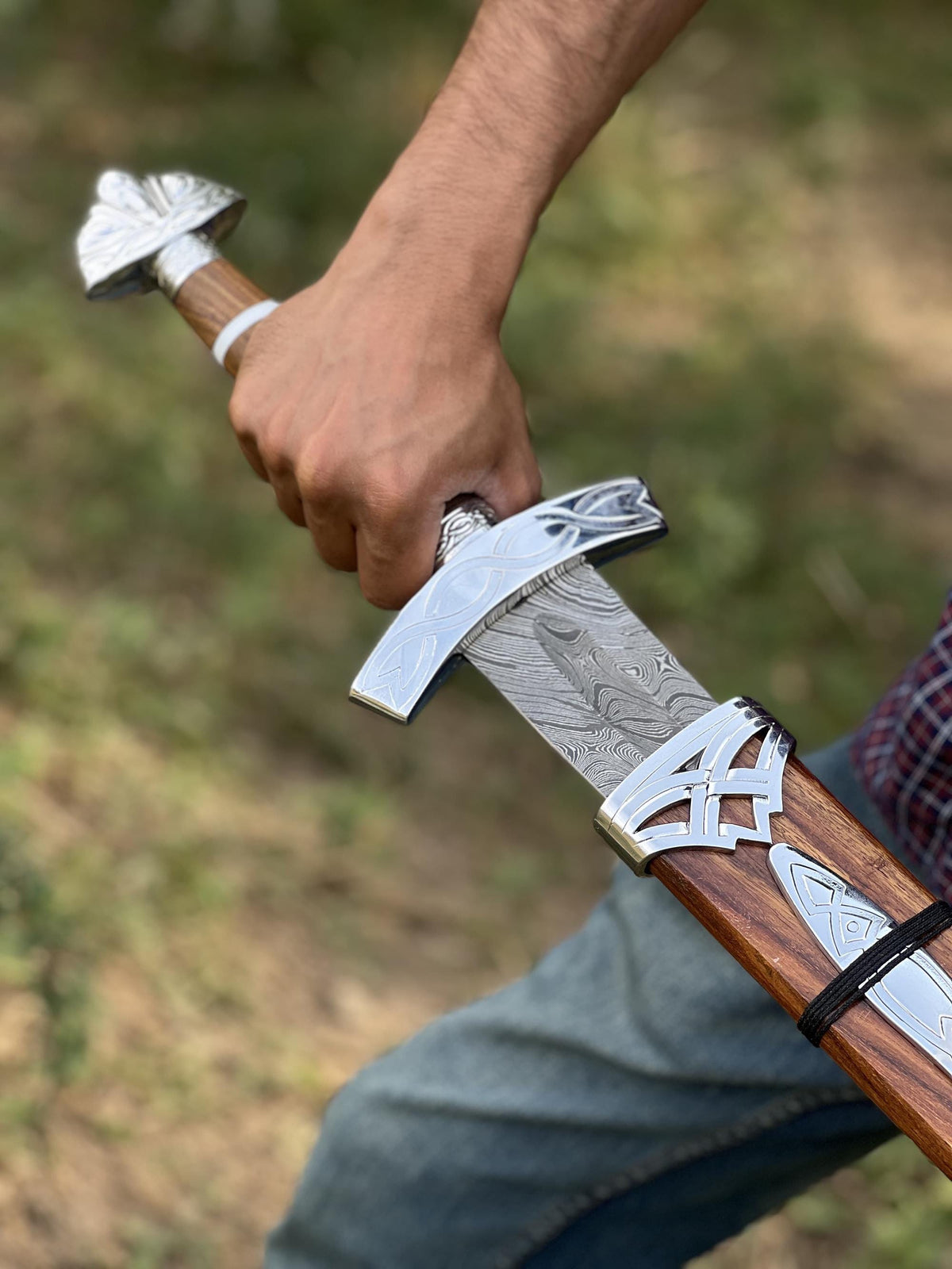 Viking Weapon Replica - Handmade Damascus Steel Celtic Leaf Sword, Viking Medieval Display Sword