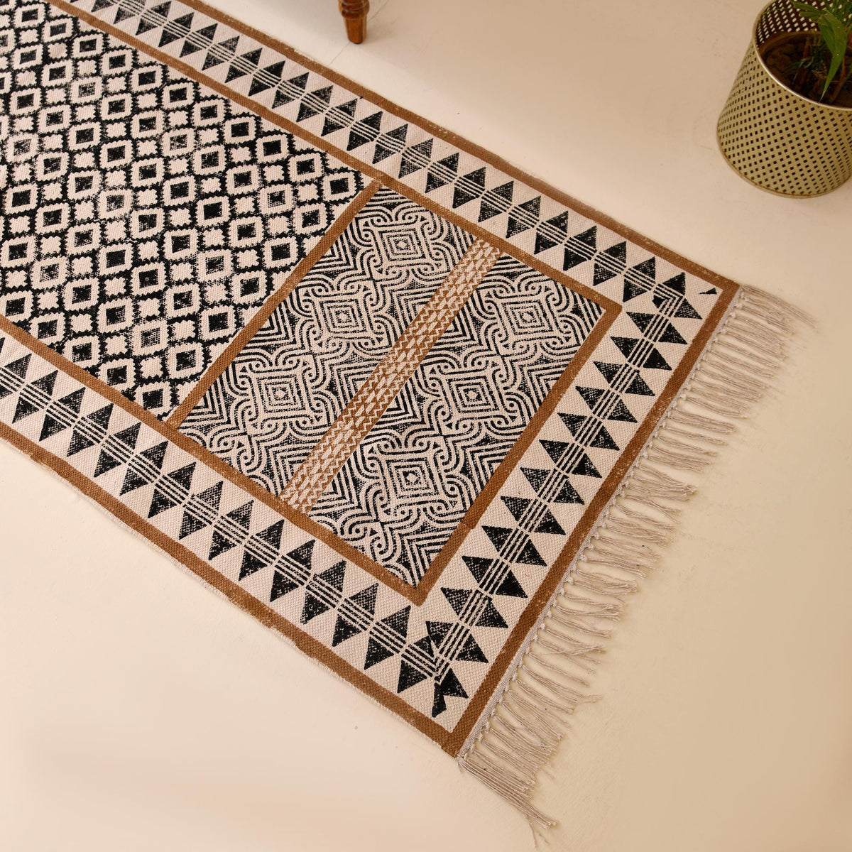 Viking Rug - Viking Axe Runner Rug, Nordic Warrior Black Gold Decor, Norse Myth Battle Axe Carpet