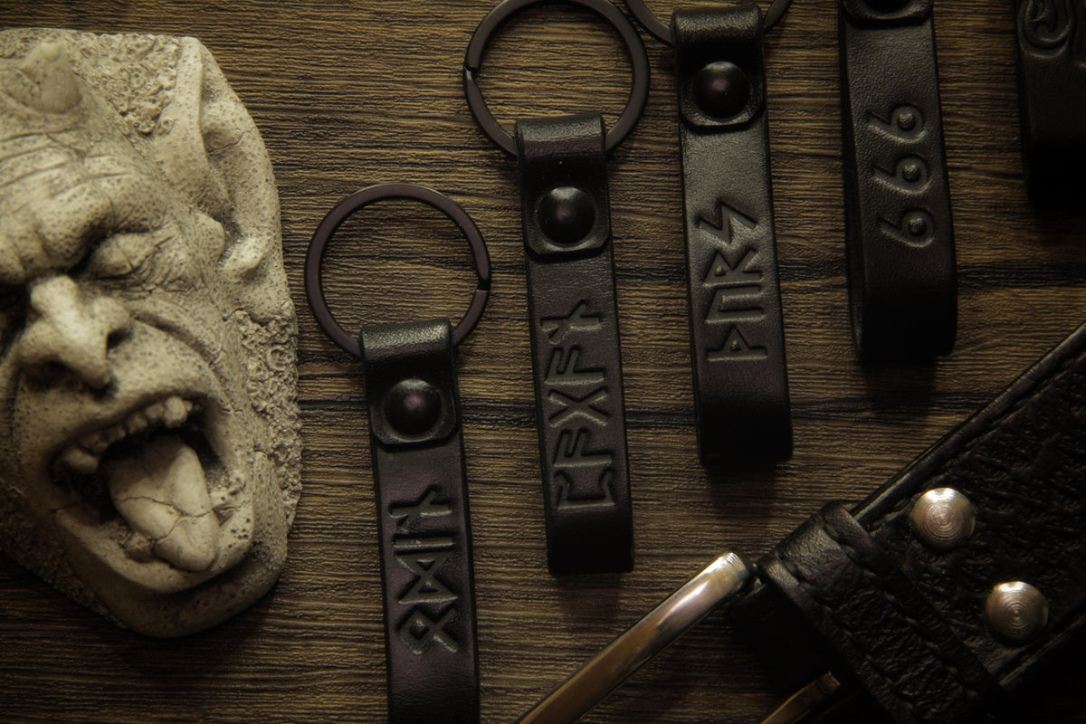 Viking Leather Accessory - Key fob "Head of Jormungandr". A personalized gift for Vikings.