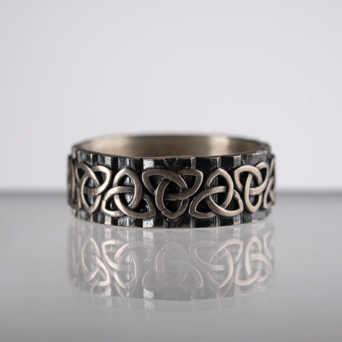 Viking Raven Ring - Silver Raven Celtic Knot Ring, Oxidized Viking Band, Norse Gothic Jewelry