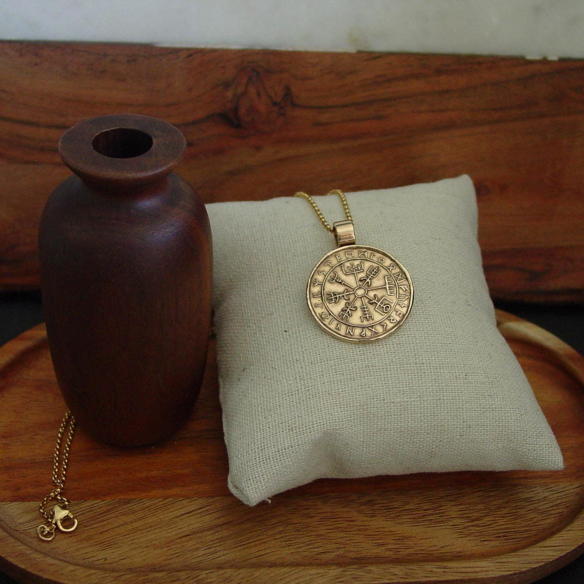 Viking Vegvisir Compass Necklace - Wayfinder Pendant: Hand-Carved Bronze Nordic Vegvisir Viking