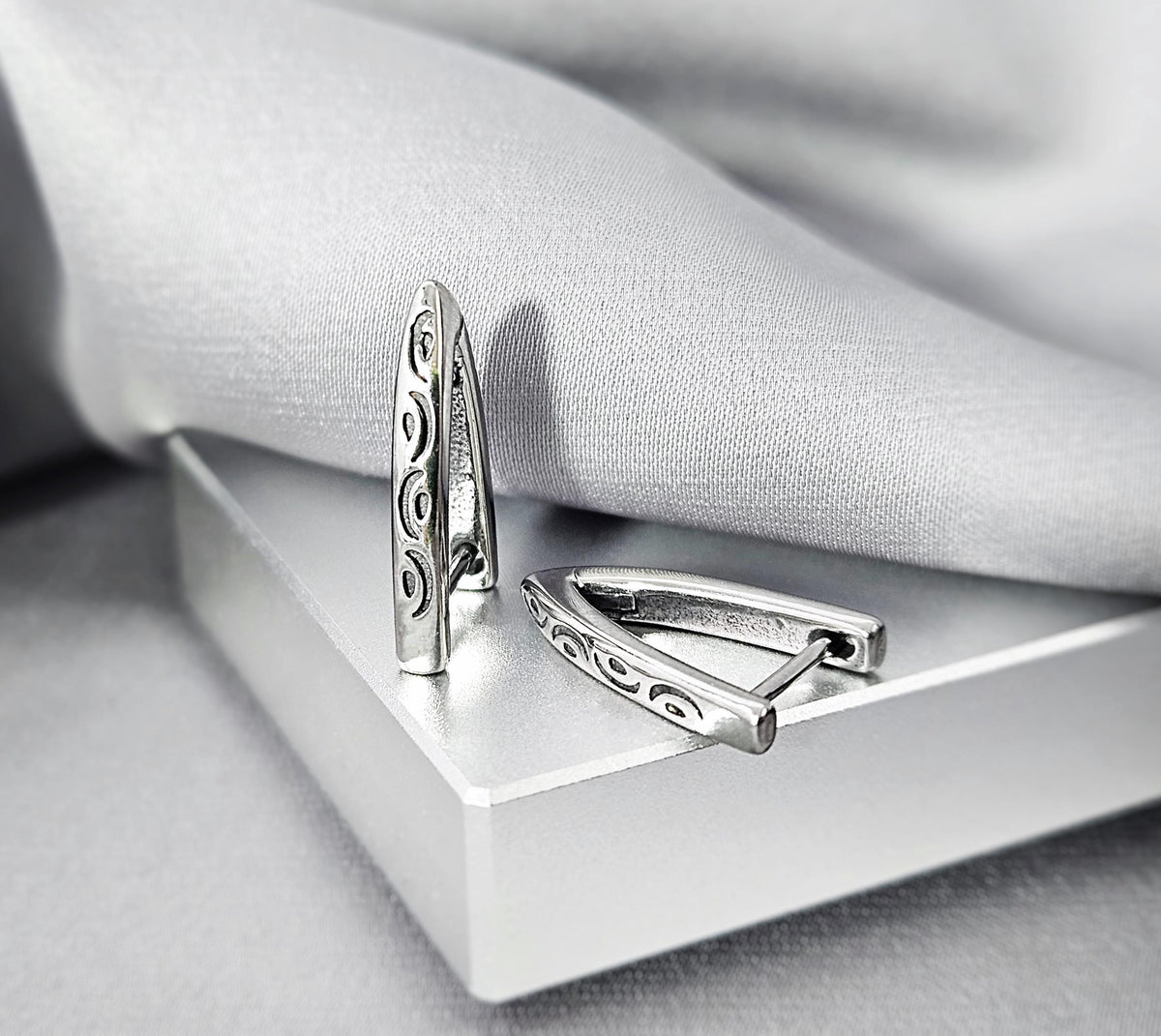 Viking Rune Jewelry Accessory - Viking Norse Hoops Earrings for Men, Surgical Steel Viking Runes