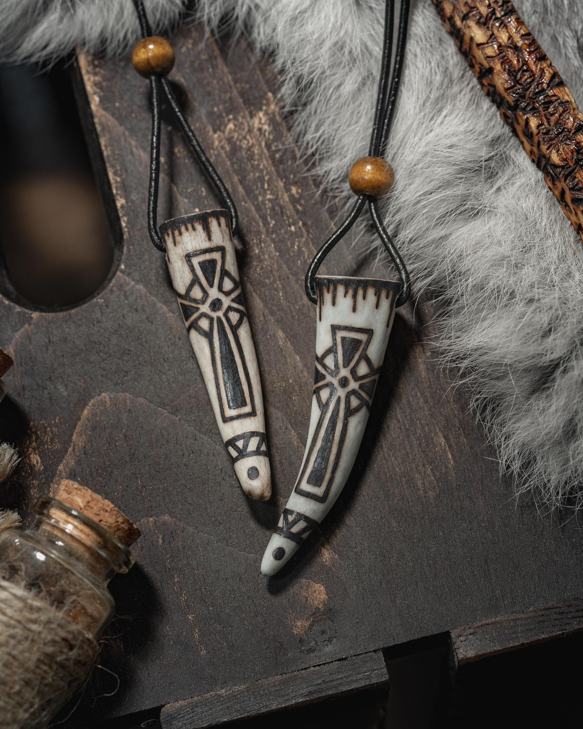Viking Rune Necklace - Protection BindRune, Antler Pendant, Viking Rune