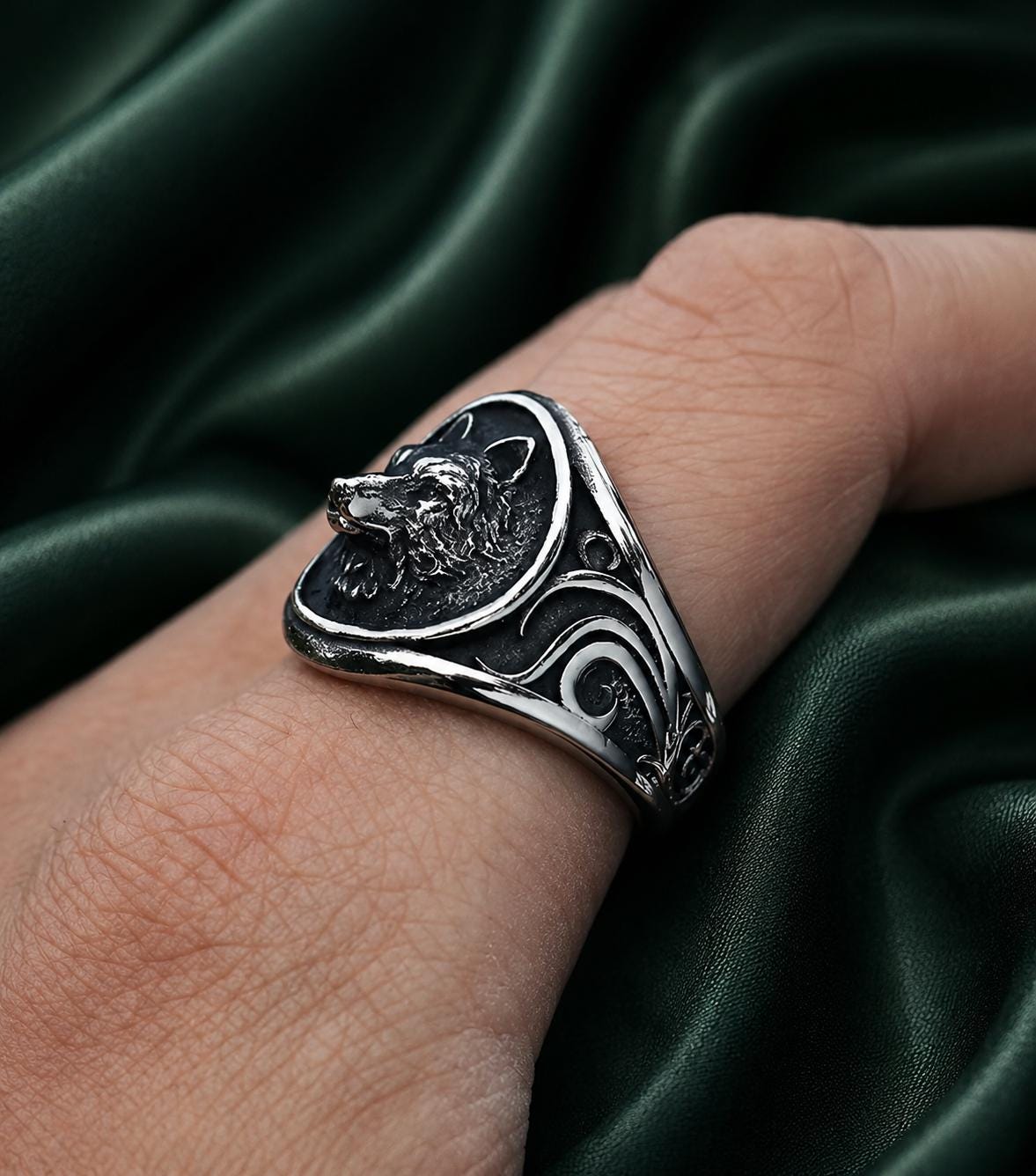 Viking Raven Ring - Viking Tree of Life Ring – Nordic Raven Signet Ring