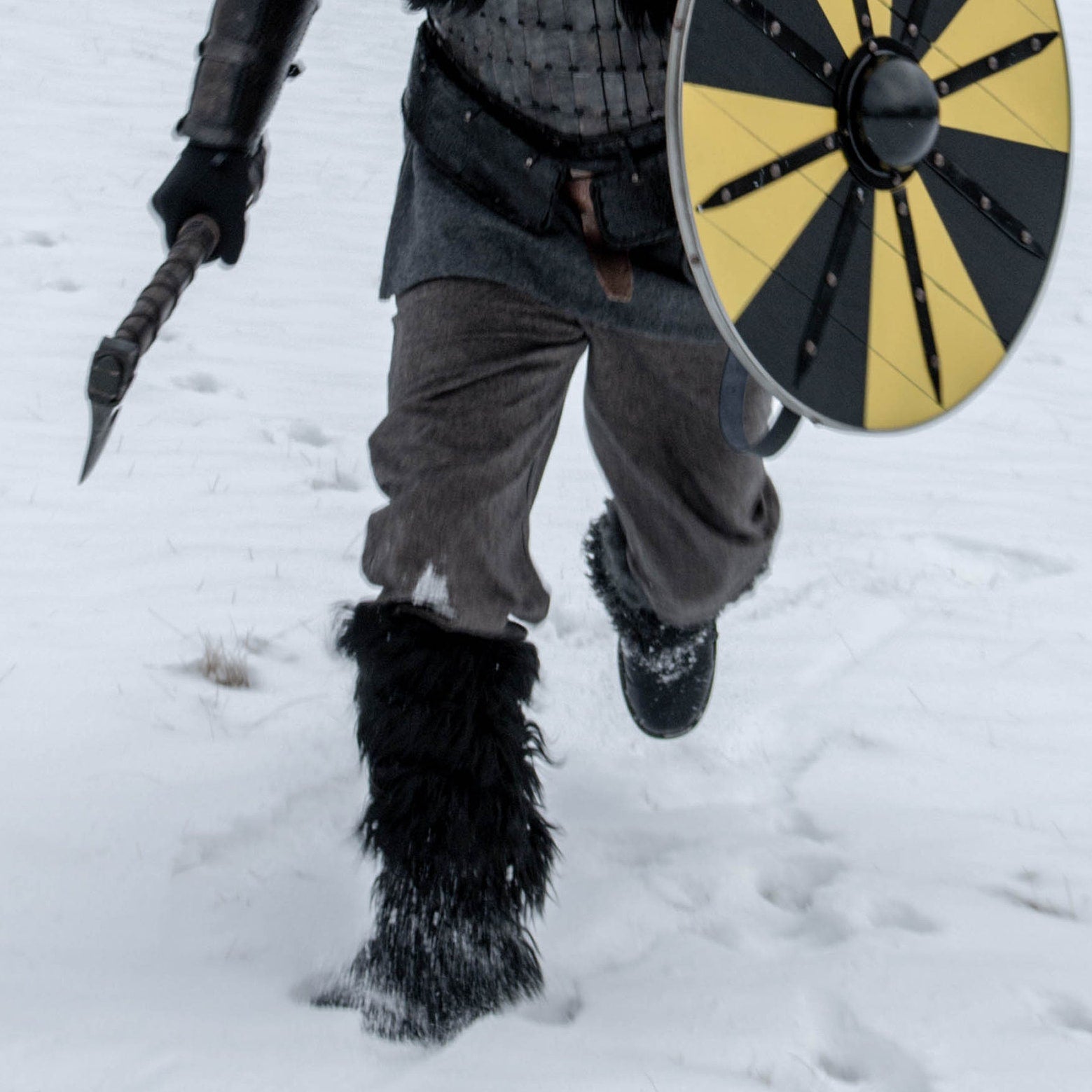 Viking Costume & LARP - 2pc Viking Fur Trim Bracers, Real Rabbit Fur Medieval Leather Arm Warmers