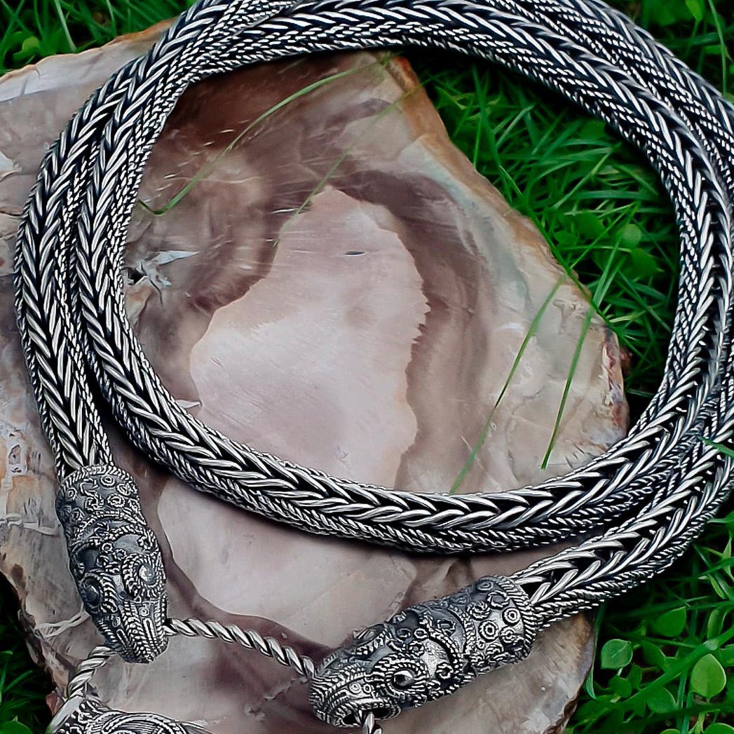 Viking Raven Necklace - Raven Head Viking Chain: Bronze Norse Necklace Replica