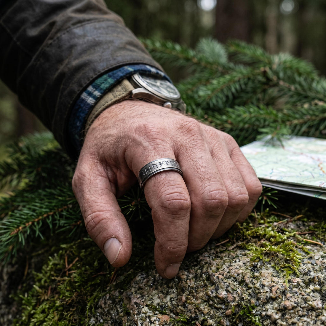 Viking Rune Ring - Personalized Silver Viking Rune Ring for Men, Engraved Norse Fidget Band, Nordic