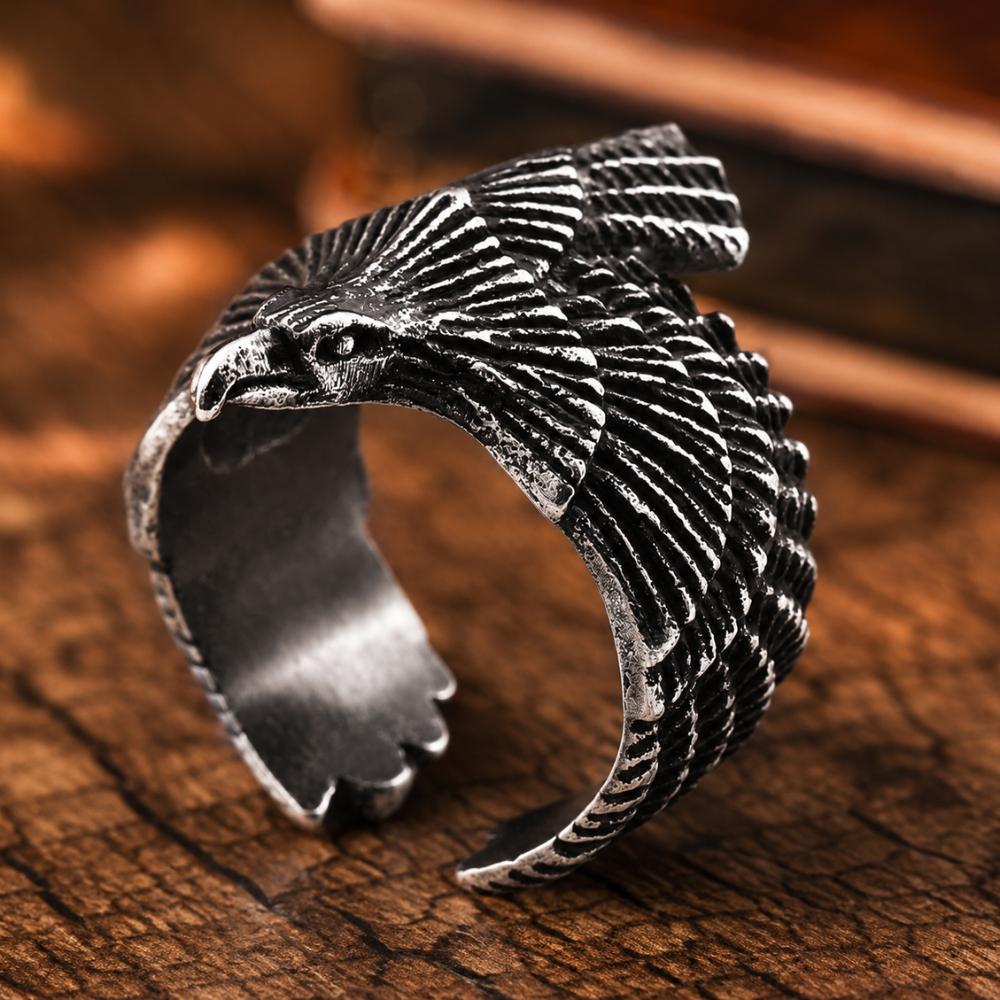 Viking Ring - Celtic Knot Titanium Ring, Wood Grain Wedding Band, Men's Rustic Engagement Ring