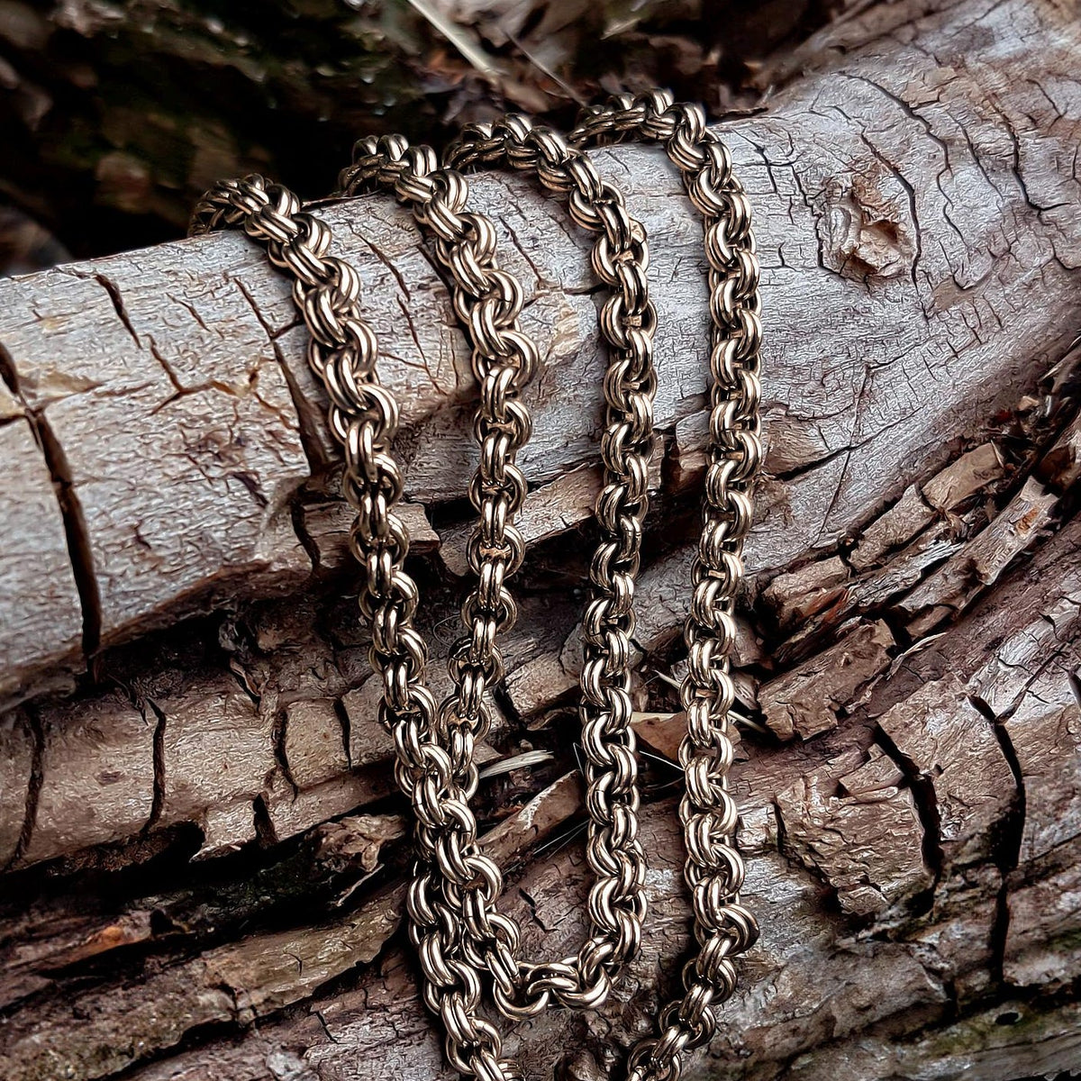 Viking Wolf Necklace - Bronze Viking Chain Wolf Head Necklace - Gotland Replica