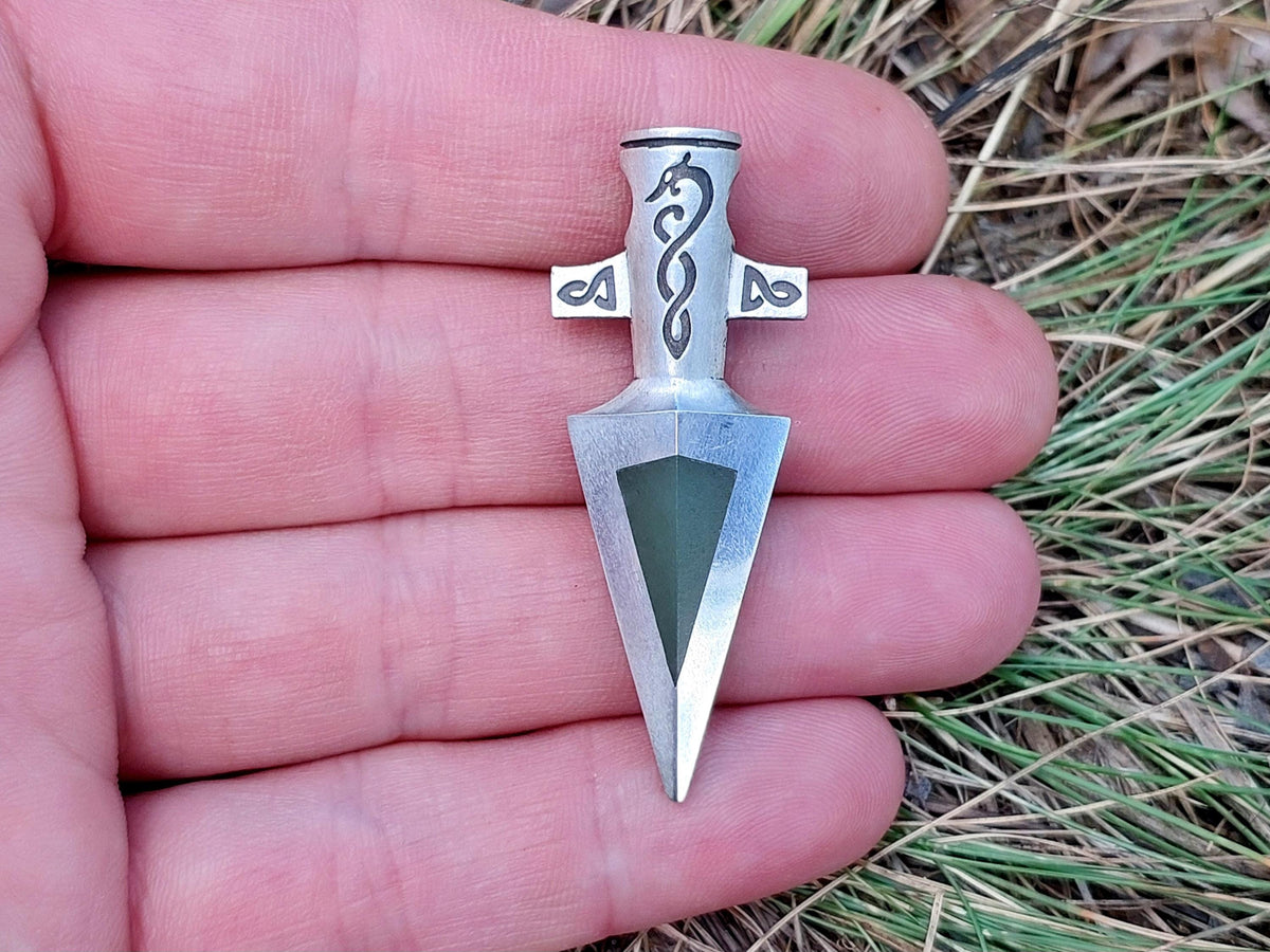 Viking Necklace - Tiger's Eye Arrowhead Pendant: Silver Viking Gungnir Necklace
