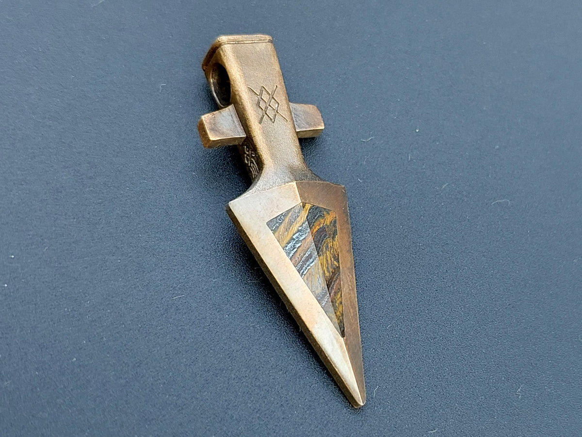 Viking Necklace - Tiger's Eye Arrowhead Pendant: Silver Viking Gungnir Necklace