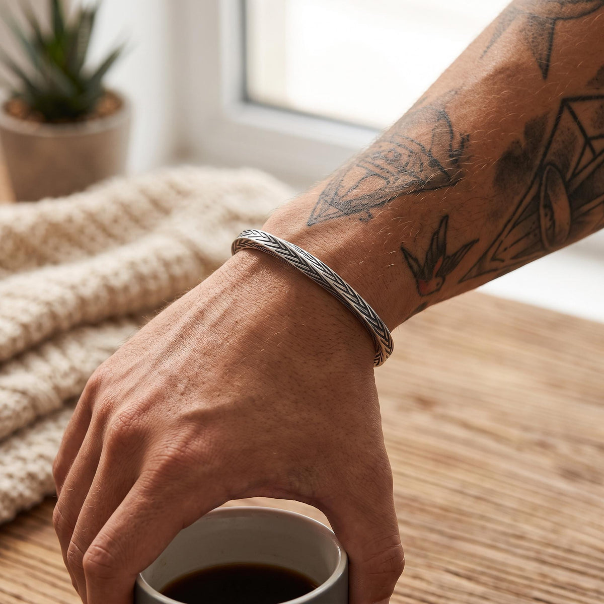 Viking Wolf Bracelet - Vintage Heavy-Duty Distressed Viking Wolf Head Titanium Steel Bracelet /