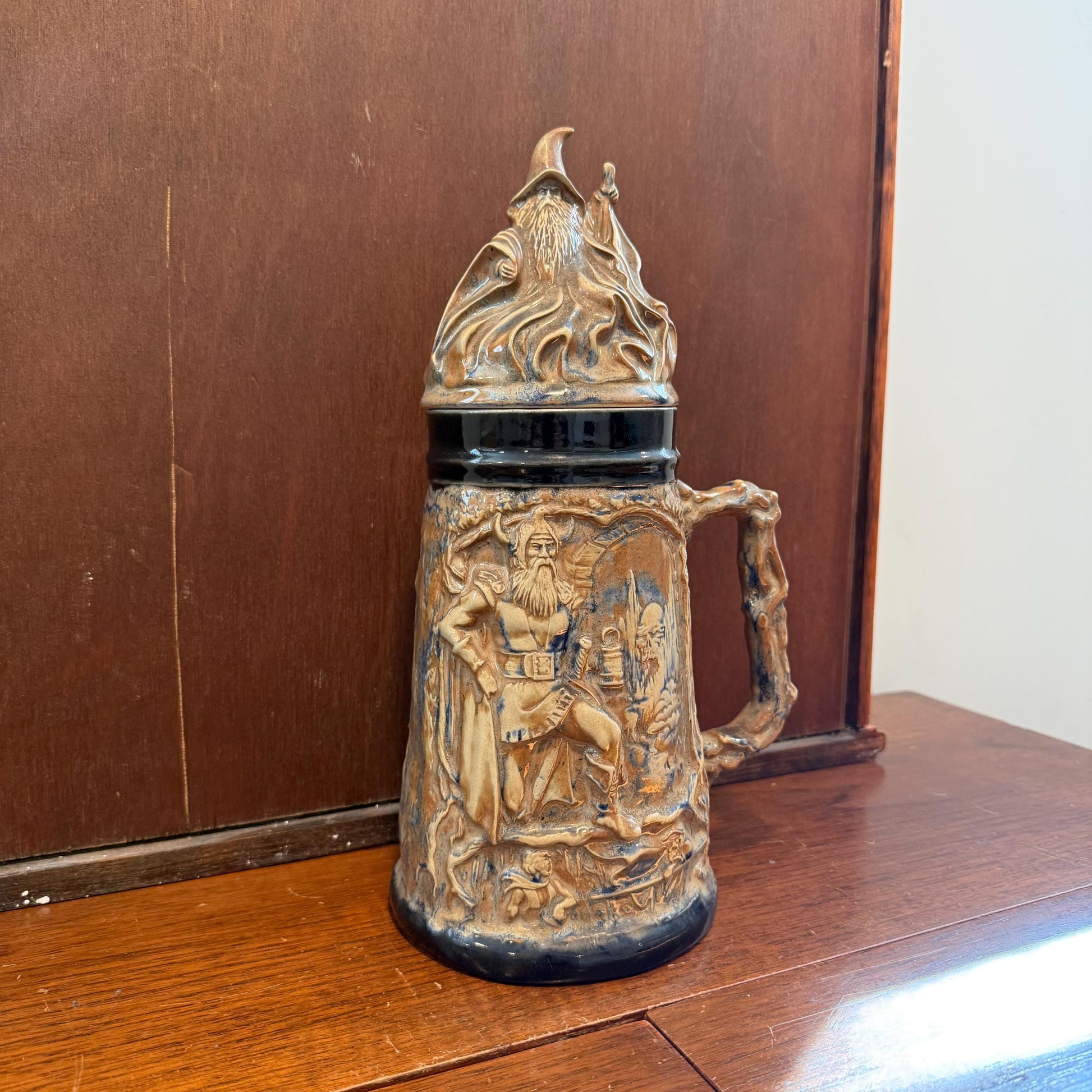 Viking Mug - Vintage Medieval Fantasy Ceramic Beer Stein Wizard Lid Viking Warrior Christmas Gift