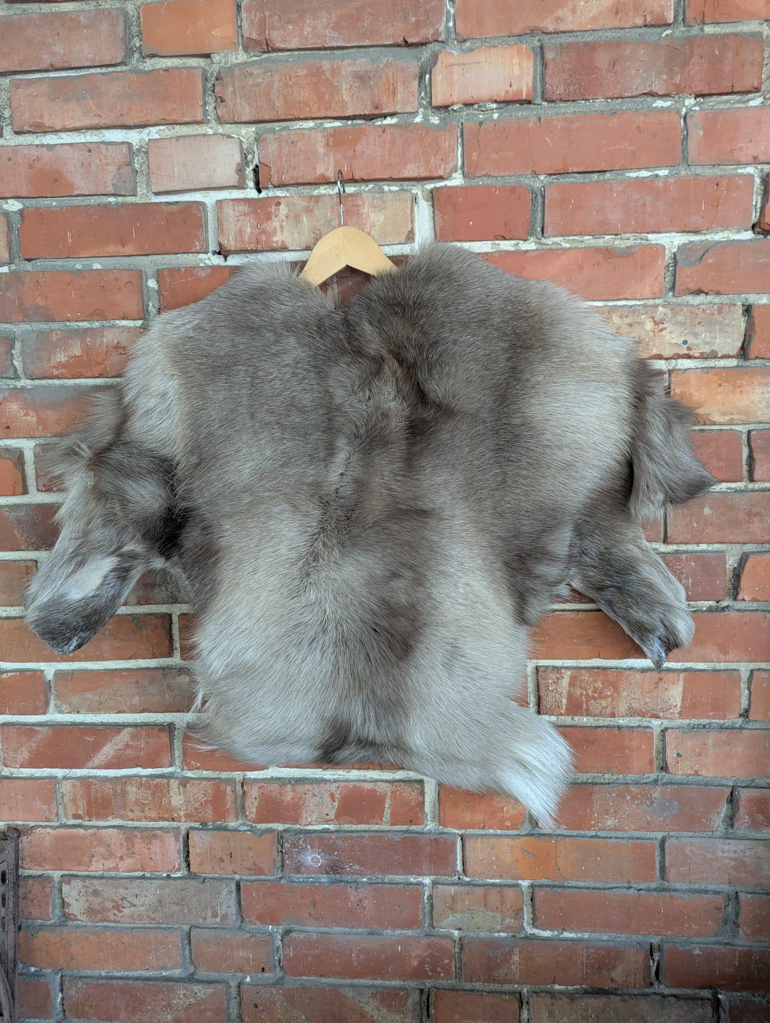 Viking Jacket - Viking Reindeer Fur Cloak XL – Real Reindeer Fur Cape – Metal Brooch – Nordic