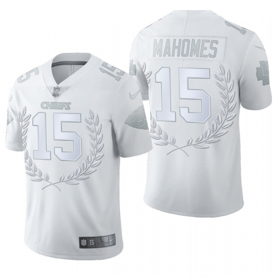 Patrick Mahomes Kansas City Chiefs white Vapor jersey