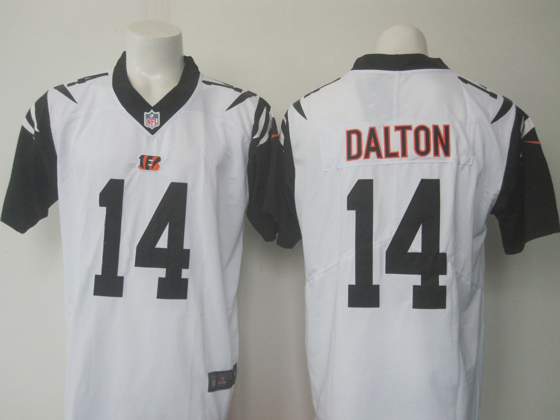 Andy Dalton Cincinnati Bengals white Limited jersey