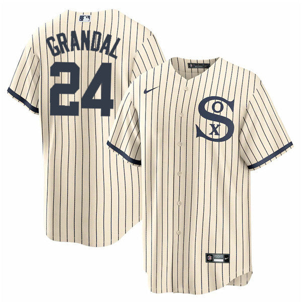 Yasmani Grandal Chicago White Sox cream jersey