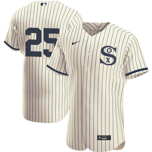 Andrew Vaughn Chicago White Sox cream jersey