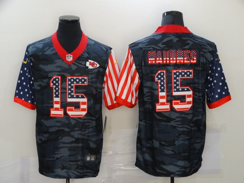 Patrick Mahomes USA Kansas City Chiefs camo Salute To Service jersey