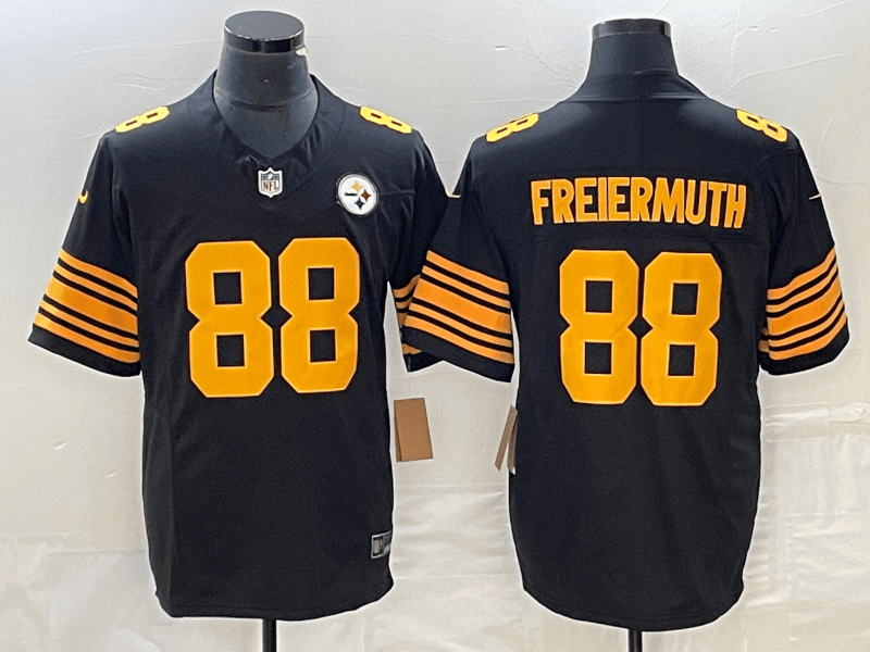 Pat Freiermuth Pittsburgh Steelers black Color Rush jersey