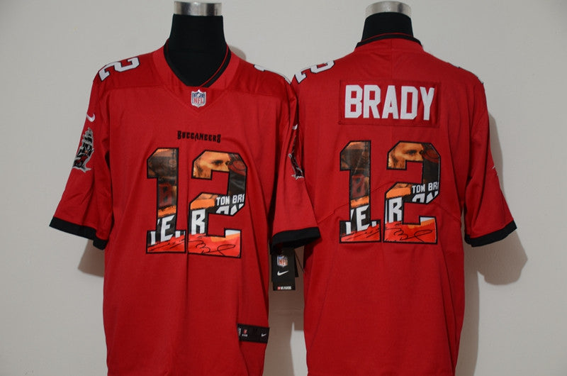 Tom Brady Tampa Bay Buccaneers red Vapor jersey