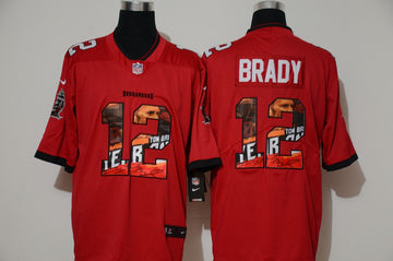 Tom Brady Tampa Bay Buccaneers red Vapor jersey