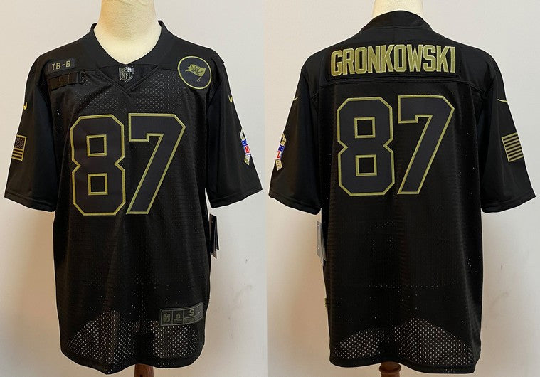 Rob Gronkowski Tampa Bay Buccaneers black Salute To Service jersey