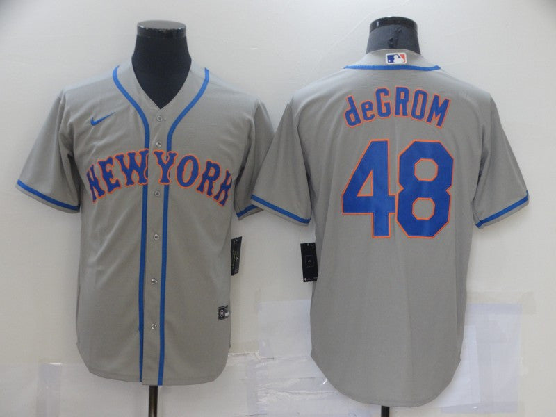 Jacob deGrom New York Mets gray jersey