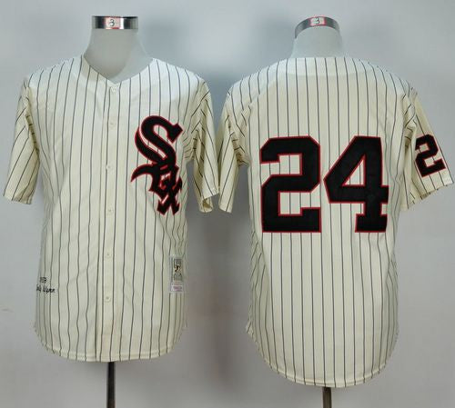 Chicago White Sox cream jersey
