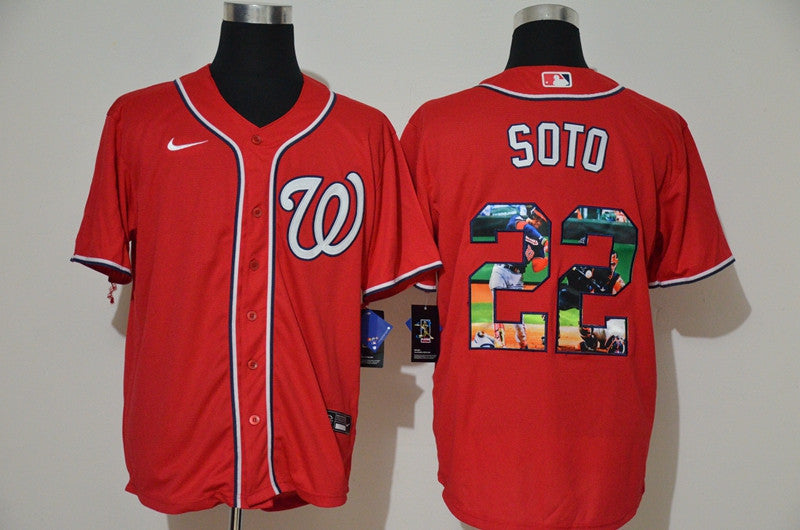 Juan Soto Washington Nationals red jersey