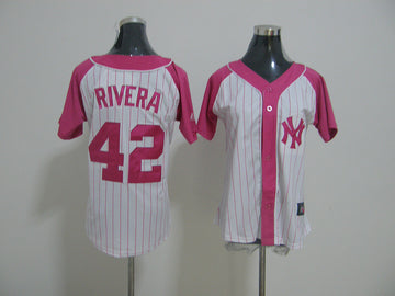 Rivera New York Yankees pink jersey