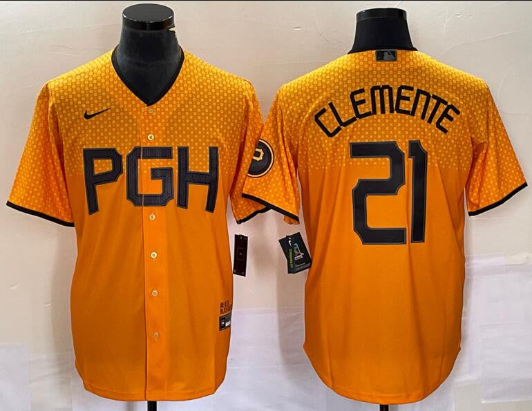 Roberto Clemente Pittsburgh Pirates gold City Connect jersey