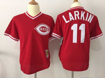 Barry Larkin Cincinnati Reds red jersey