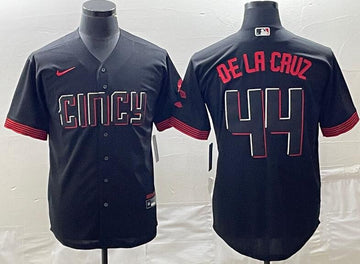 De La Cruz Cincinnati Reds black City Connect jersey