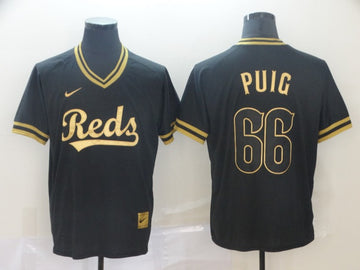 Yasiel Puig Cincinnati Reds black Legend jersey