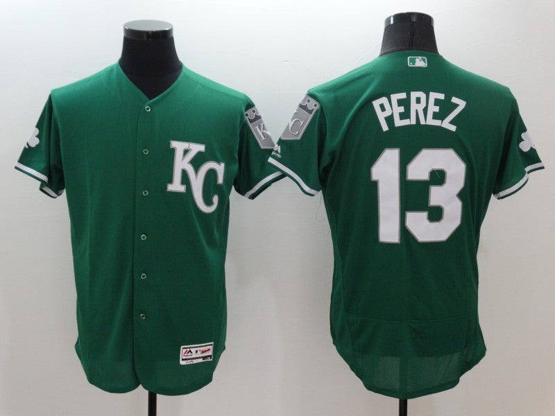 Salvador Perez Kansas City Royals green jersey