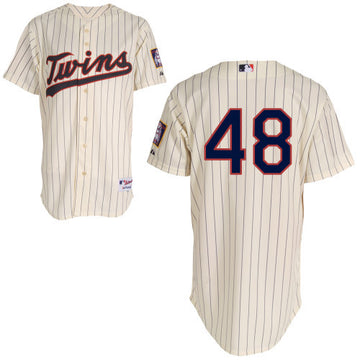 Hunter Minnesota Twins cream jersey
