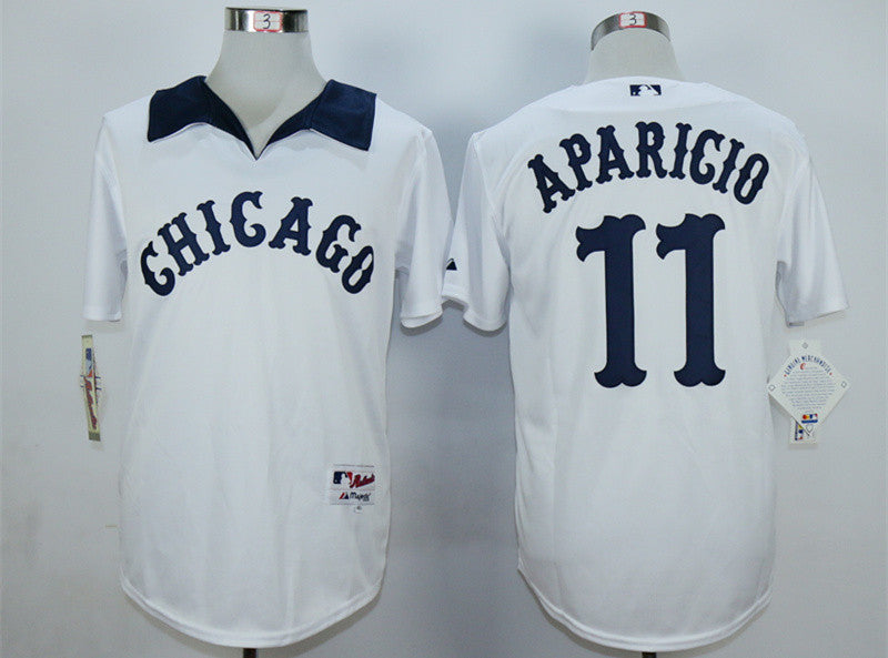Luis Aparicio Chicago White Sox white jersey